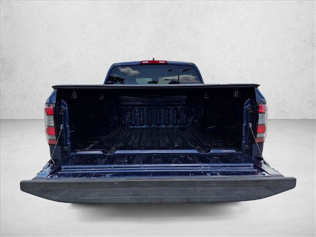 Used 2023 Nissan Frontier SV RWD image 6