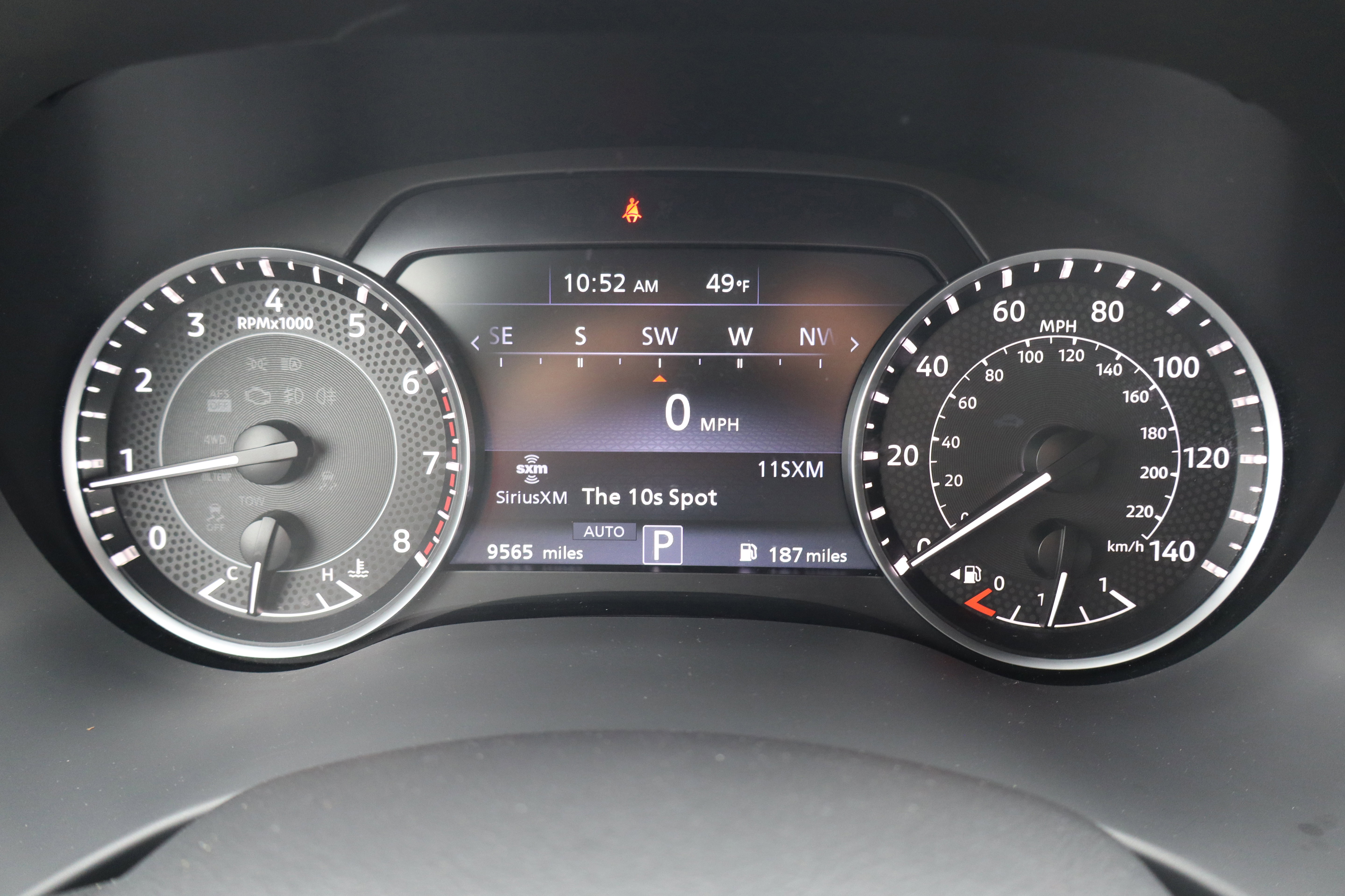 Used 2024 Nissan Armada SL w/ Midnight Edition Package image 36