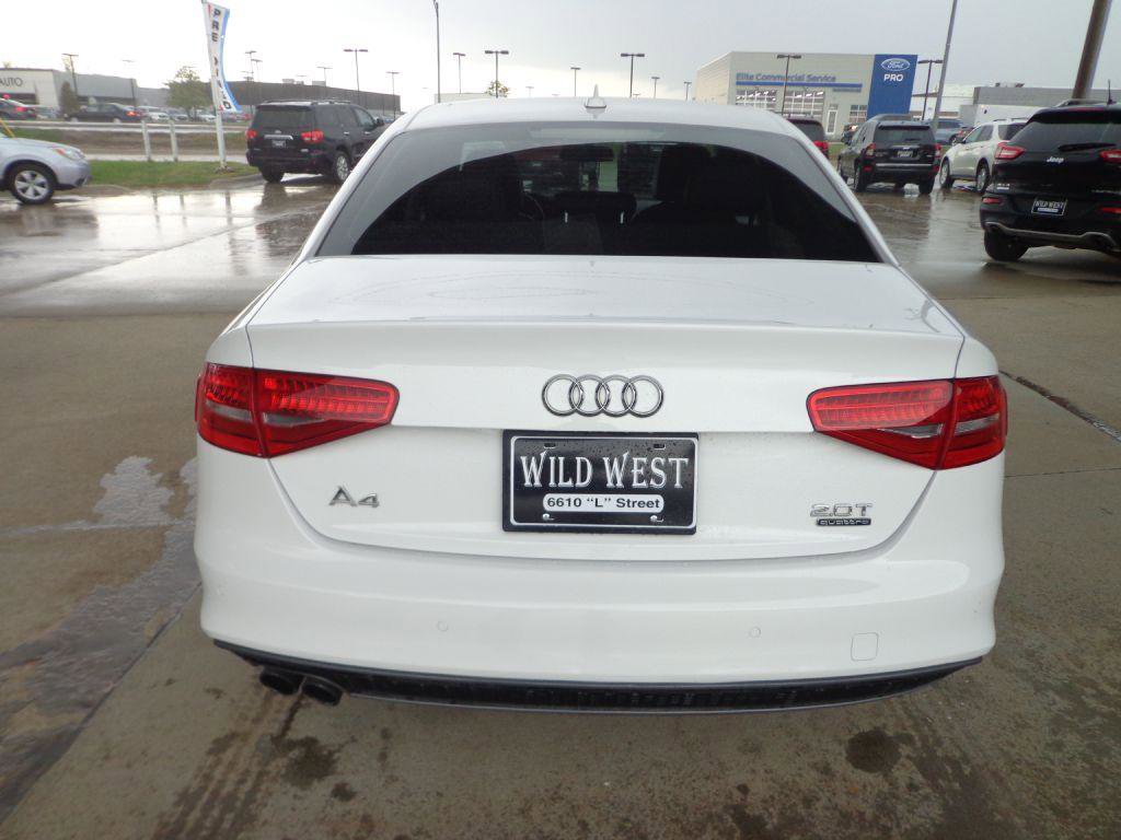 Used 2016 Audi A4 2.0T Premium image 5
