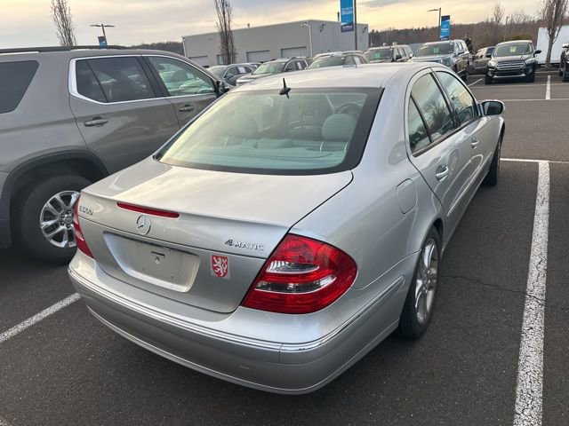 Used 2005 Mercedes-Benz E 500 4MATIC Sedan image 5