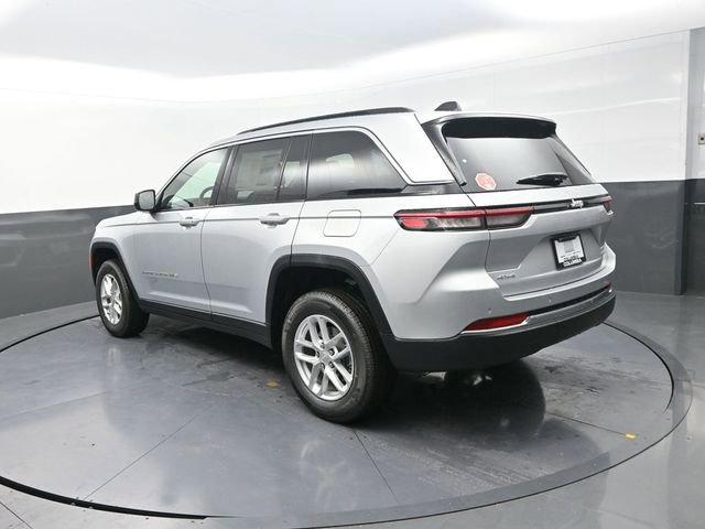 New 2025 Jeep Grand Cherokee Laredo X w/ Luxury Tech Group I image 8