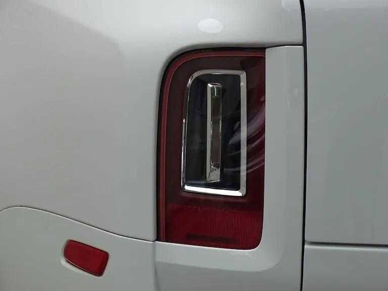 Certified 2021 Rolls-Royce Cullinan AWD/4WD image 20