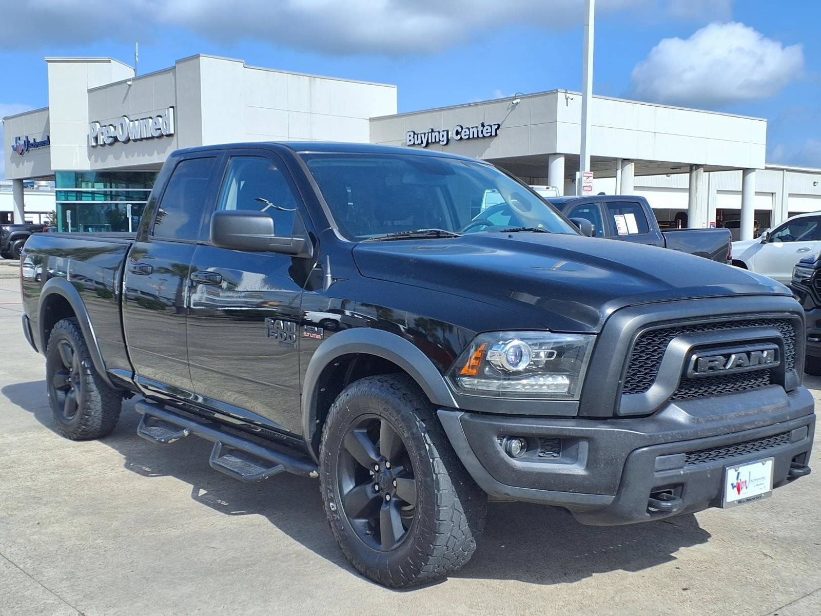 Used 2019 RAM 1500 Warlock RWD image 3