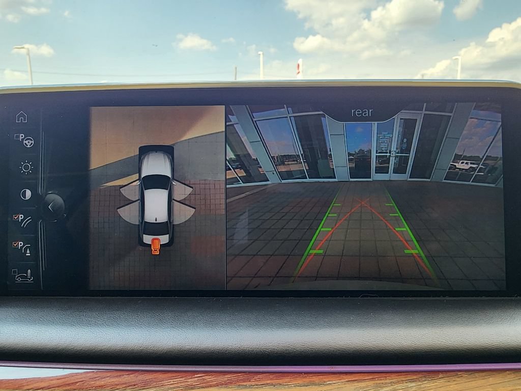 Used 2017 BMW 740i RWD image 23