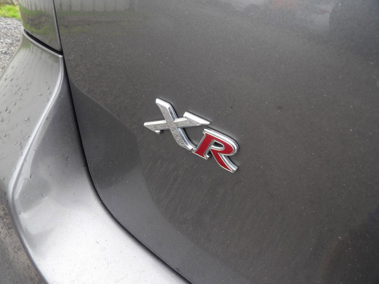 Used 2006 Toyota Matrix XR FWD image 5