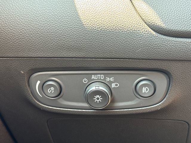 Used 2023 Buick Encore GX Select FWD image 29
