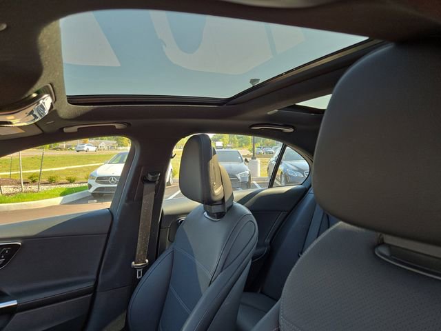Used 2024 Mercedes-Benz C 300 4MATIC Sedan image 28