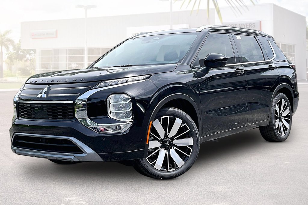 New 2026 Mitsubishi Outlander SEL FWD image 2