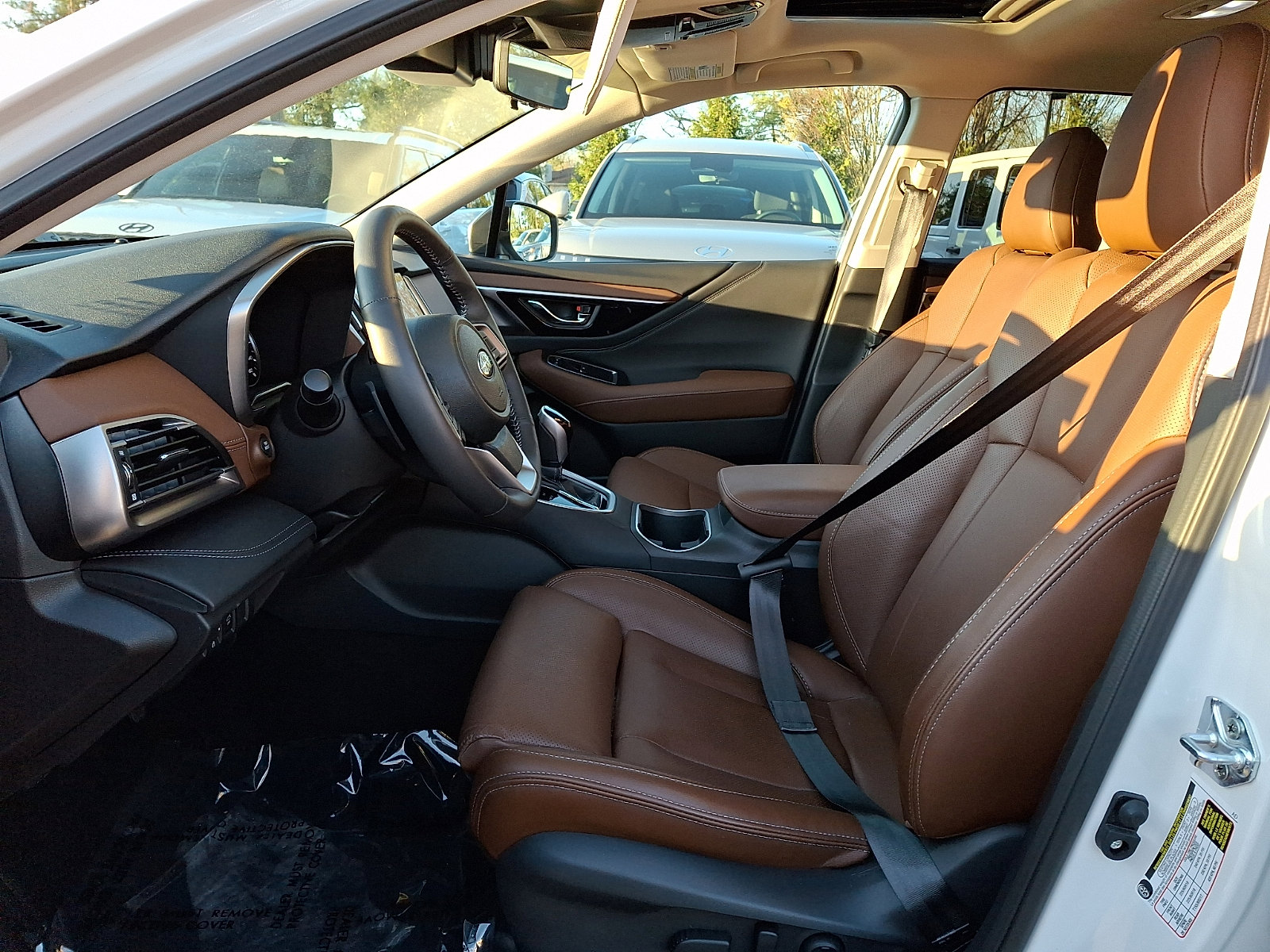 Used 2025 Subaru Outback Touring XT w/ Popular Package #2 image 14