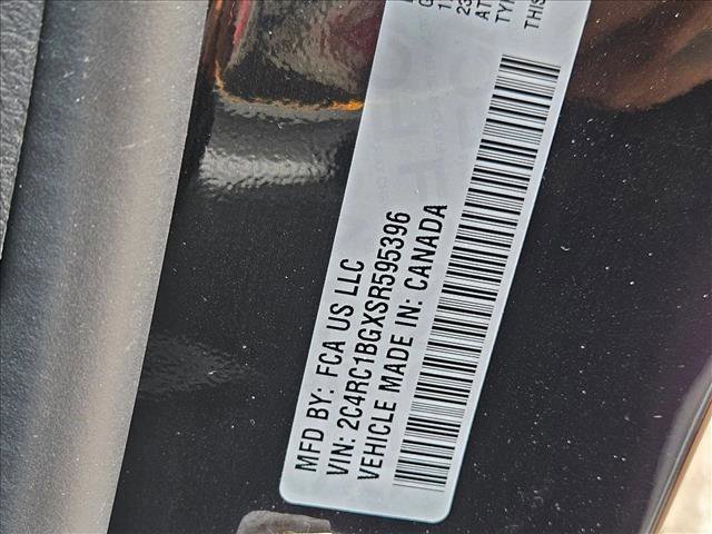 Used 2025 Chrysler Pacifica Select FWD image 29