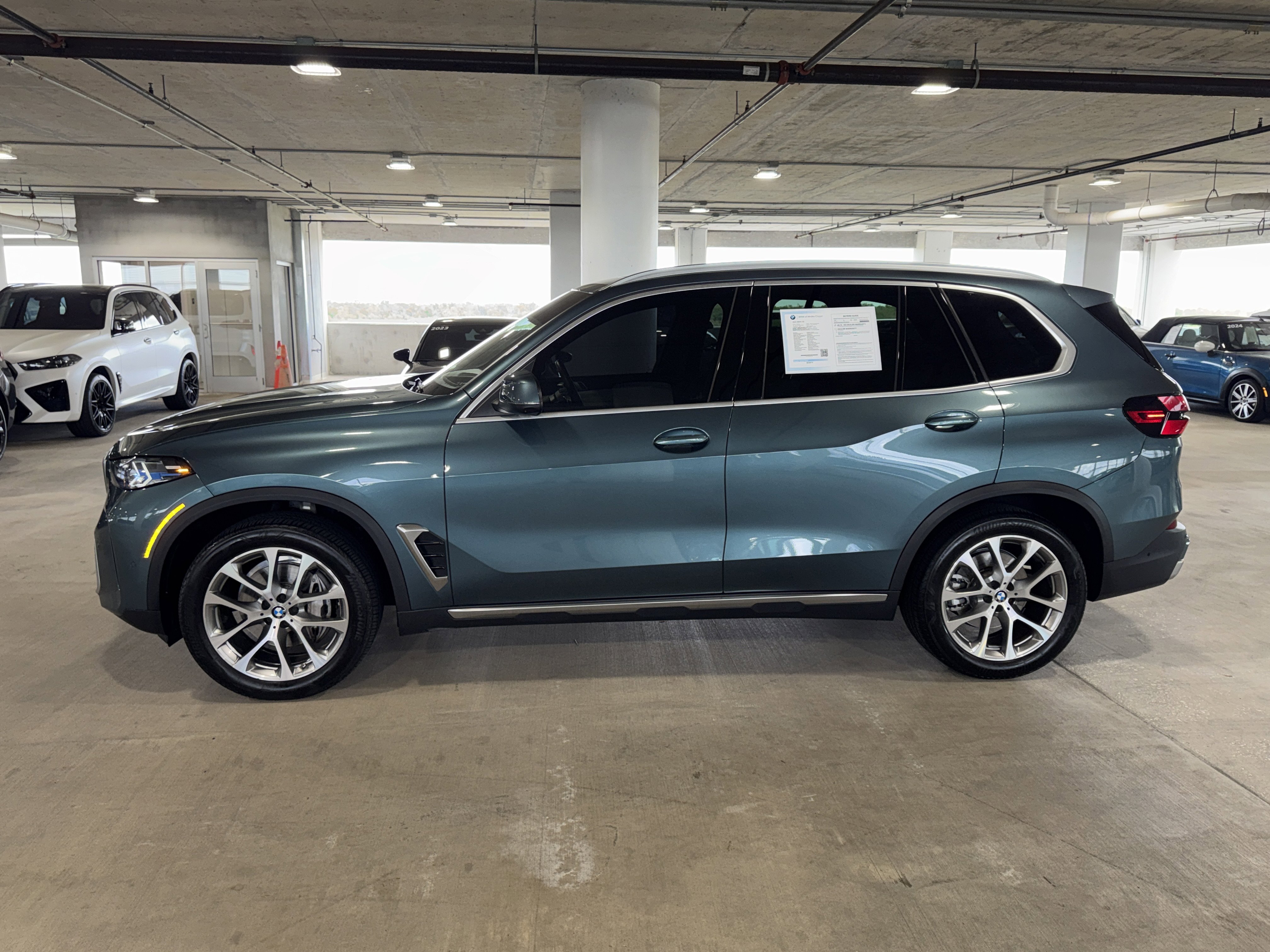 Certified 2024 BMW X5 sDrive40i w/ Premium Package image 5
