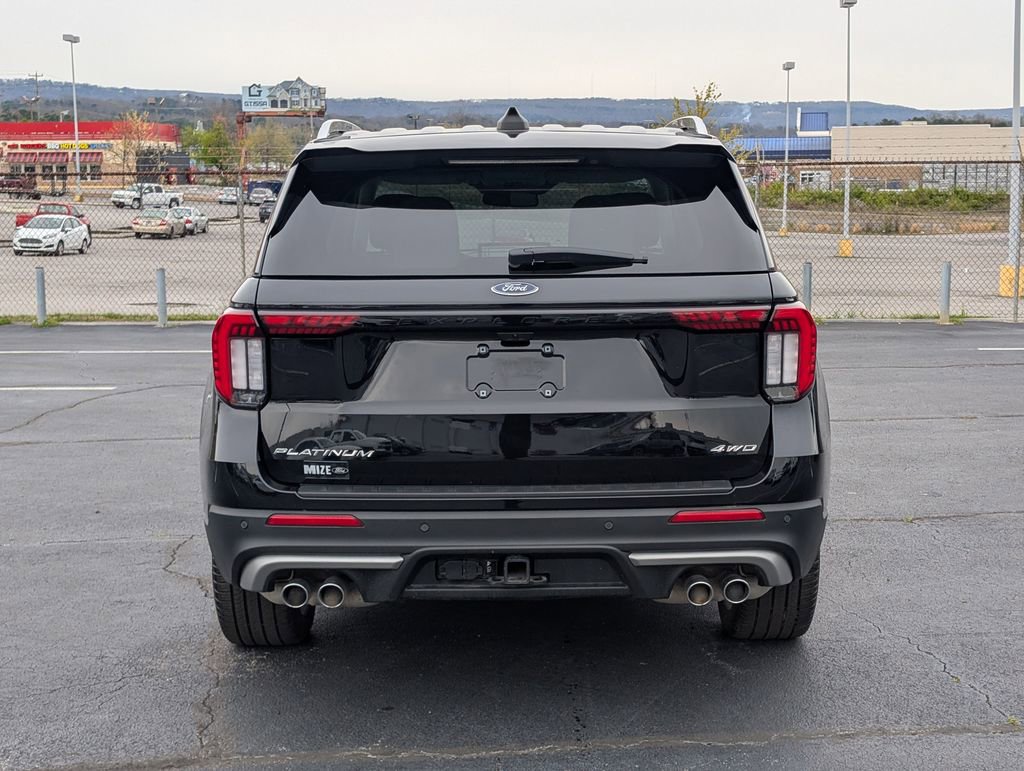 Used 2025 Ford Explorer Platinum w/ Ultimate Package image 8