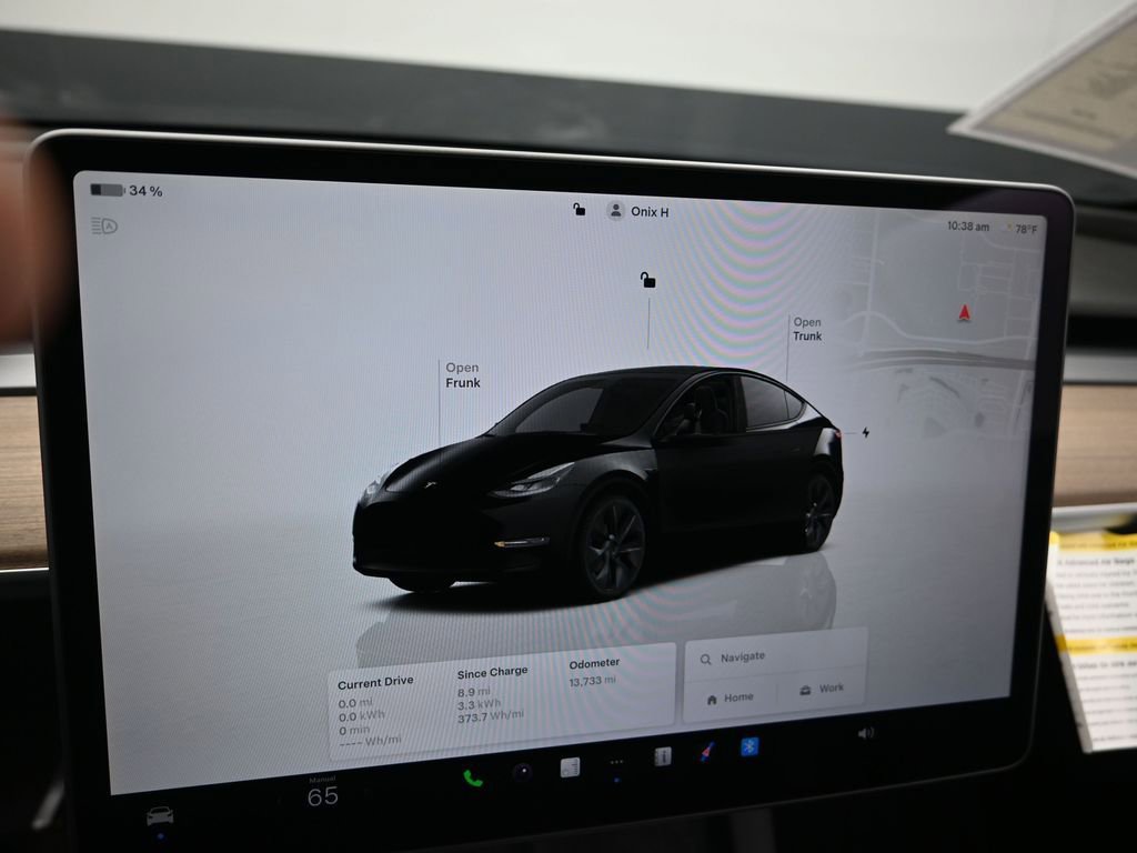 Used 2024 Tesla Model Y Long Range image 13