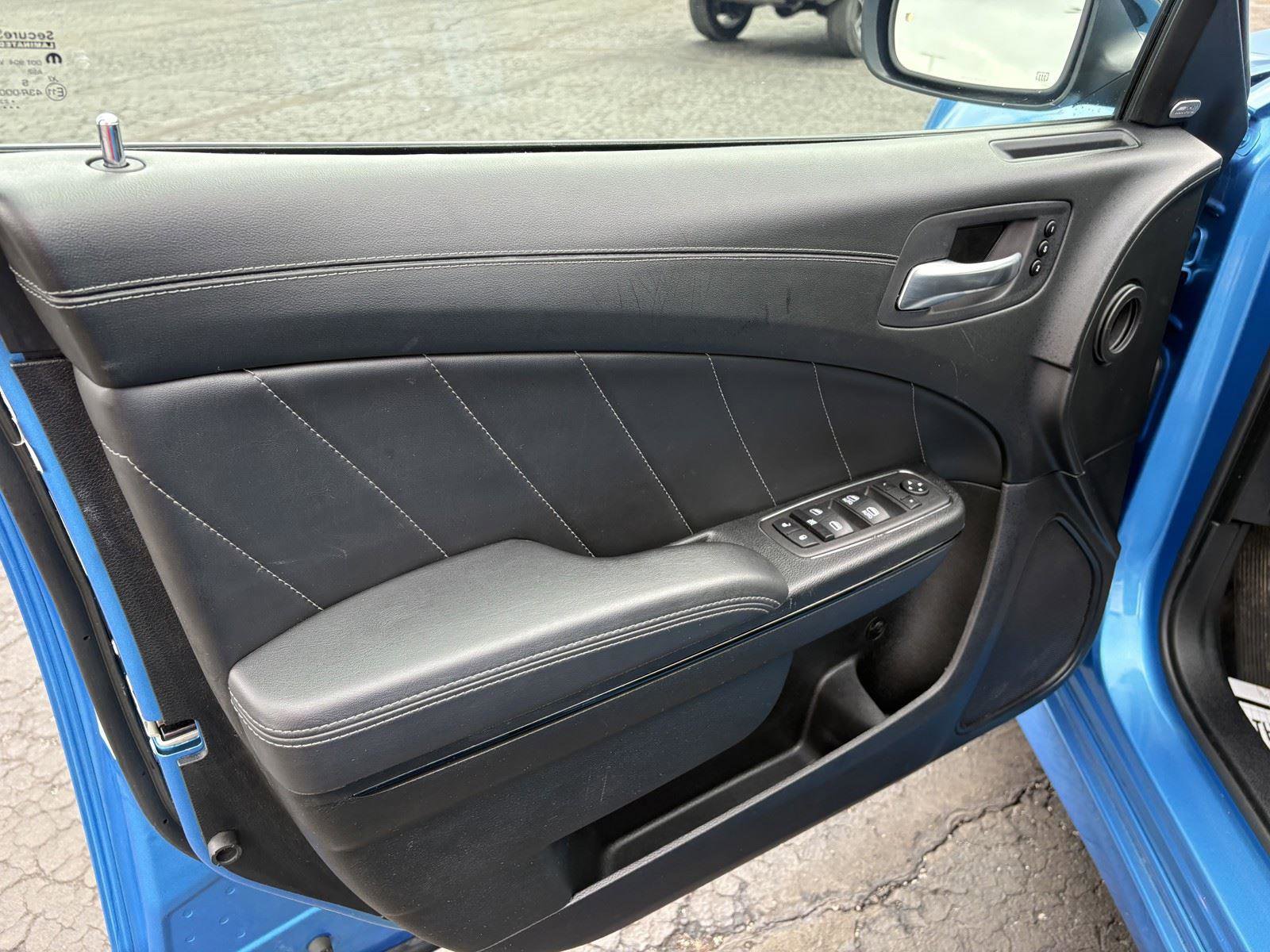 Used 2023 Dodge Charger R/T w/ Plus Group image 13