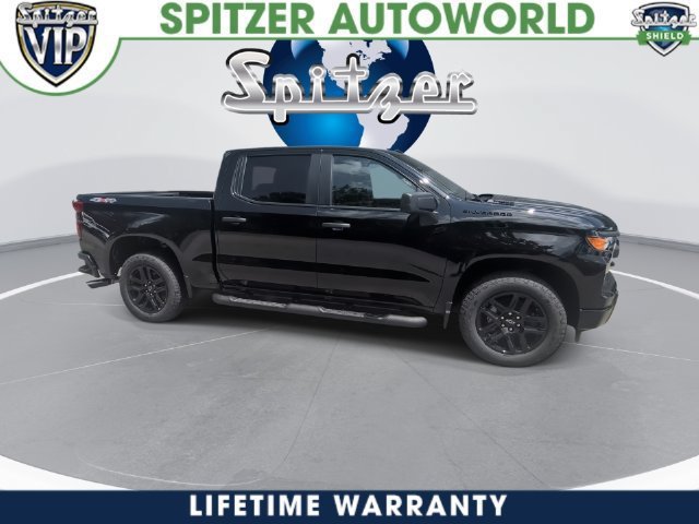 New 2026 Chevrolet Silverado 1500 Custom w/ Turbomax Blackout Package AWD/4WD image 16