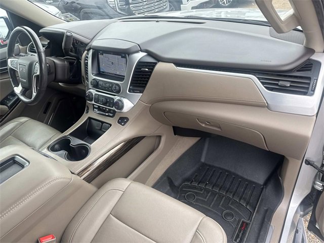 Used 2019 GMC Yukon XL SLT w/ Open Road Package image 17