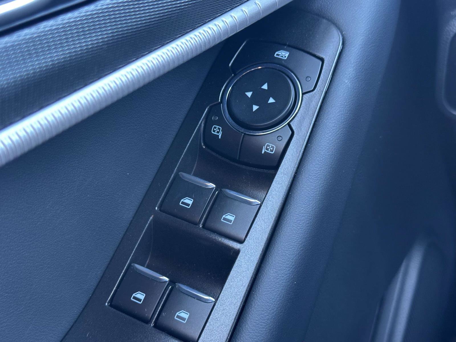 New 2026 Ford Explorer ST-Line image 22