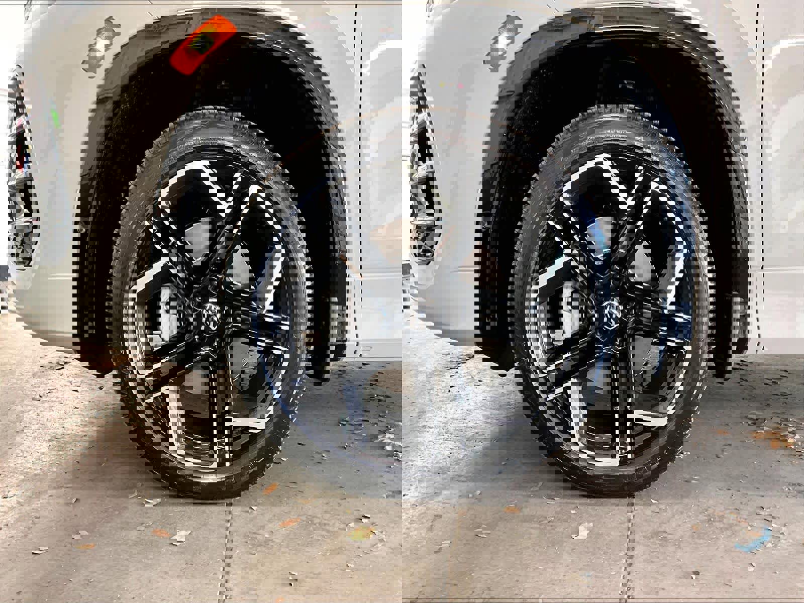 New 2026 Volkswagen Tiguan SEL R-Line image 14