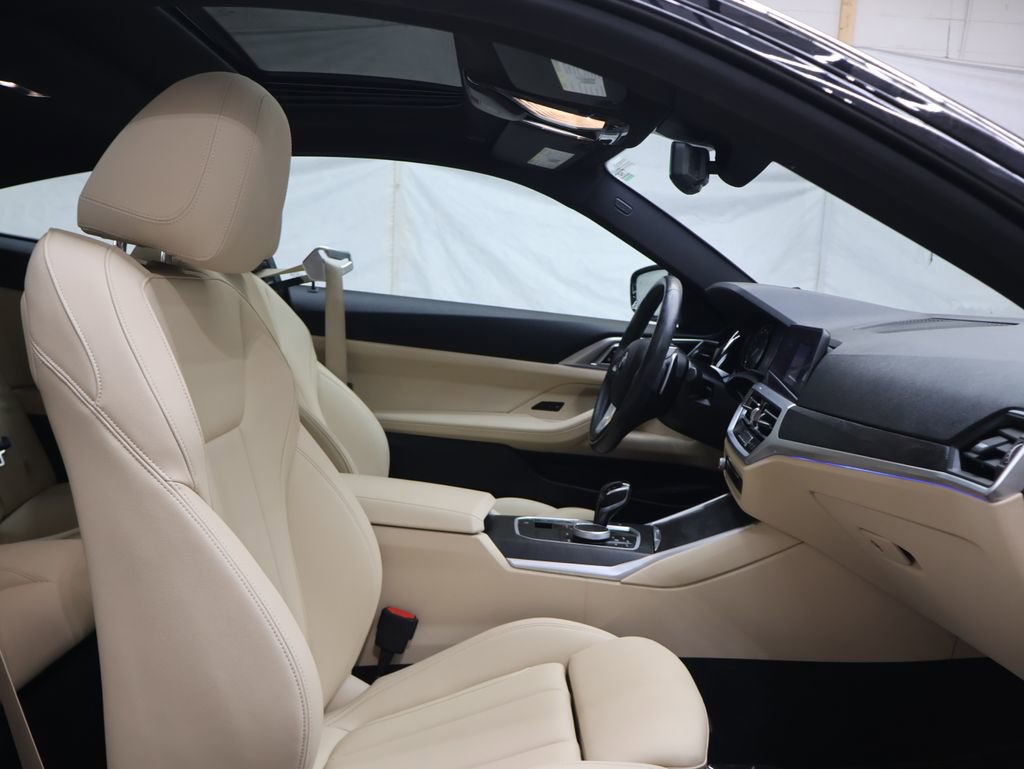 Used 2021 BMW 430i Coupe w/ Convenience Package RWD image 10
