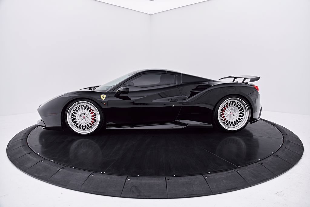 Used 2018 Ferrari 488 Spider RWD image 18