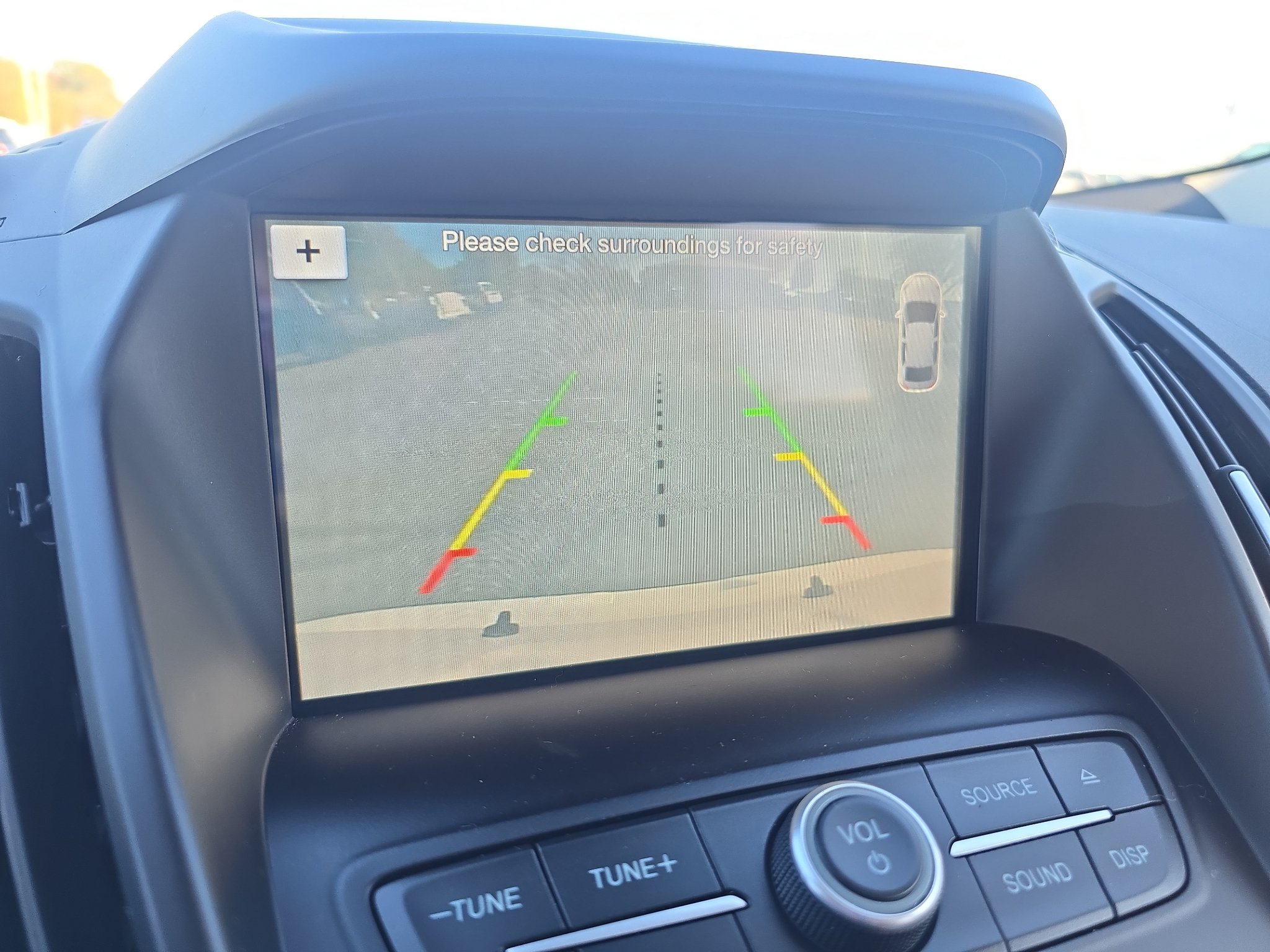 Used 2018 Ford Escape SE w/ Ford Safe & Smart Package FWD image 27