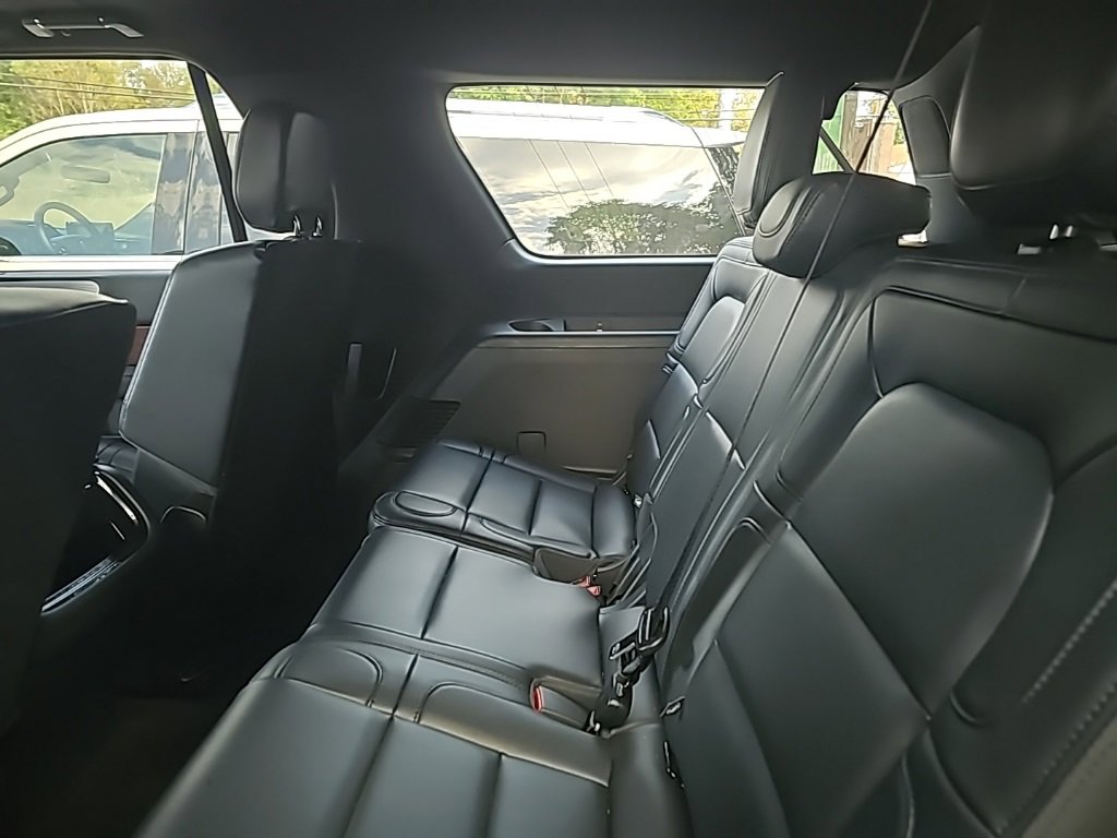 New 2024 Lincoln Navigator L Reserve image 8
