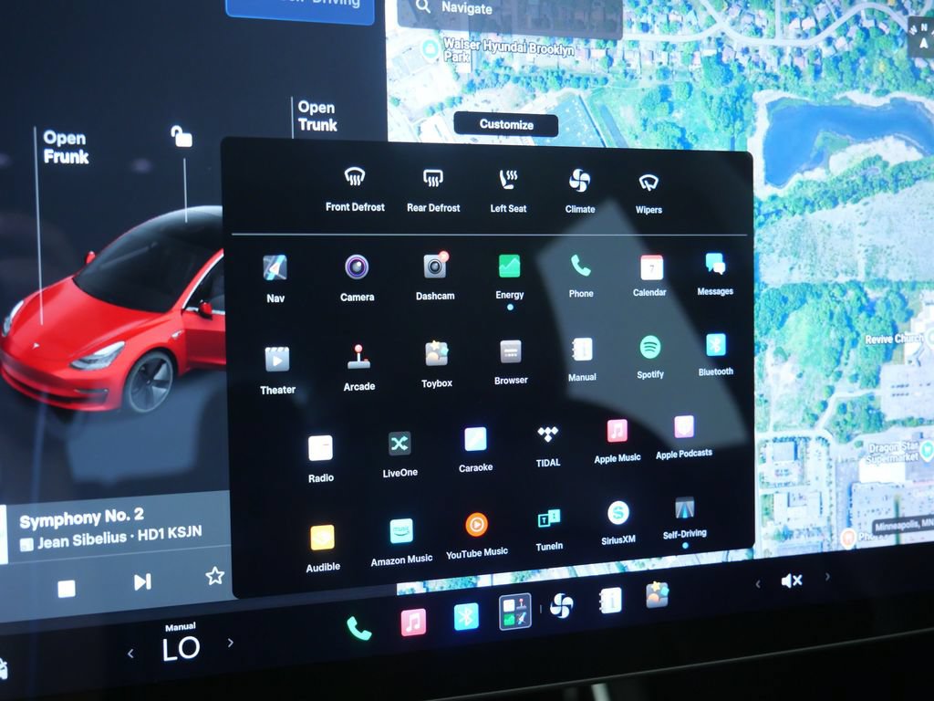 Used 2018 Tesla Model 3 Long Range AWD/4WD image 29