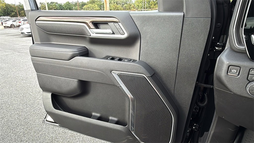 New 2026 Chevrolet Silverado 1500 LT w/ All Star Edition Plus image 27