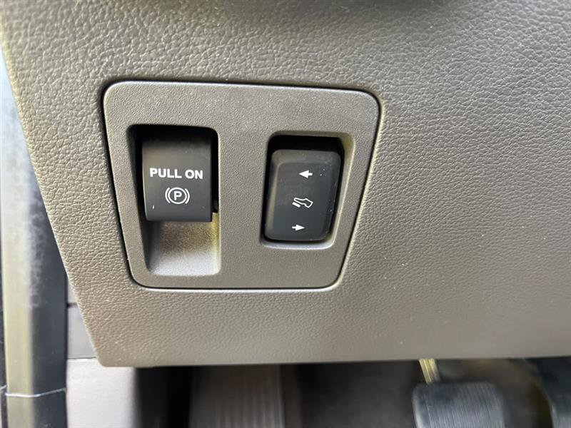 Used 2018 Ford Expedition Max Limited AWD/4WD image 90