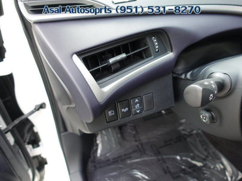 Used 2017 Toyota Mirai FWD image 31