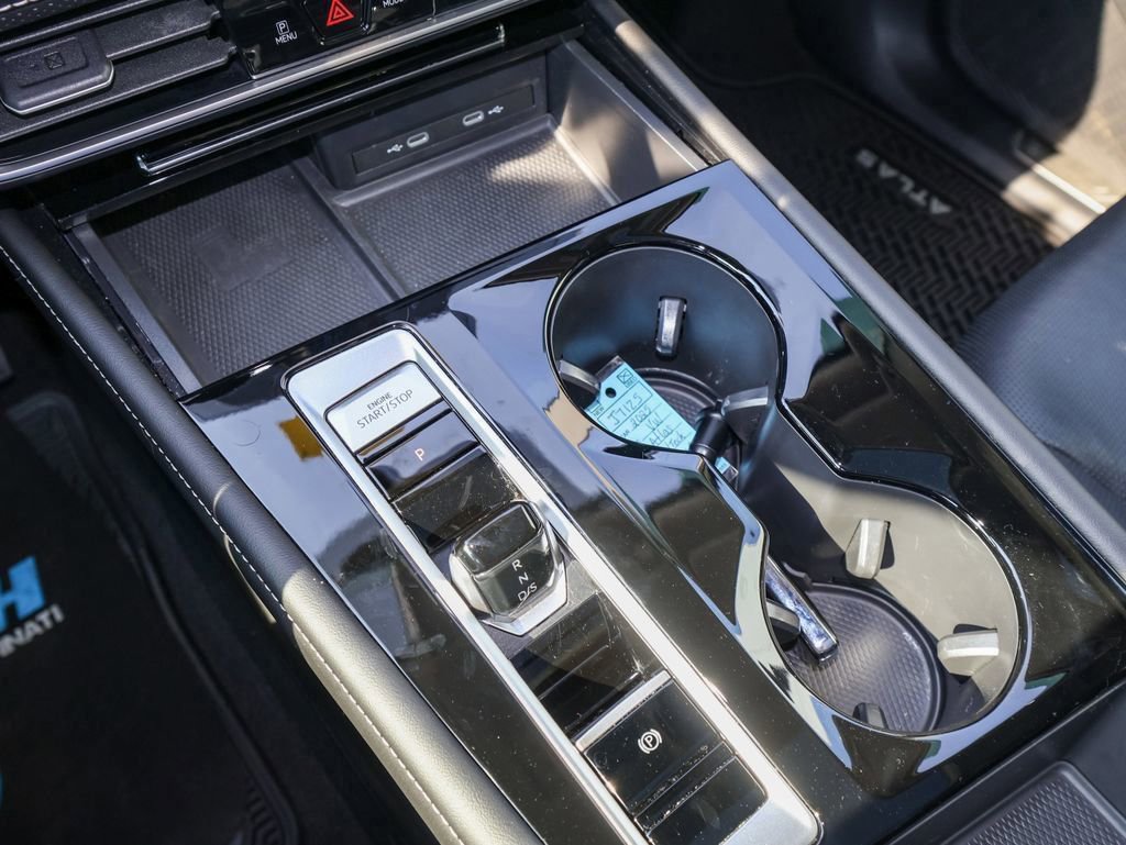 Certified 2024 Volkswagen Atlas SEL image 27