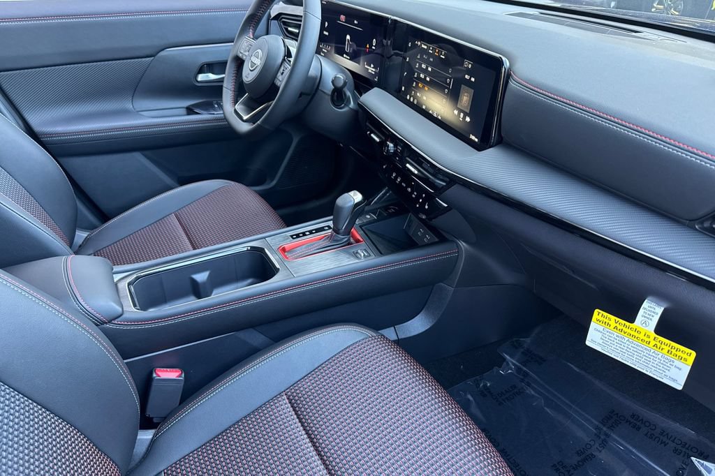 New 2027 Nissan Kicks SR AWD/4WD image 12