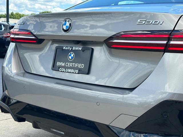 Certified 2025 BMW 530i xDrive AWD/4WD image 10