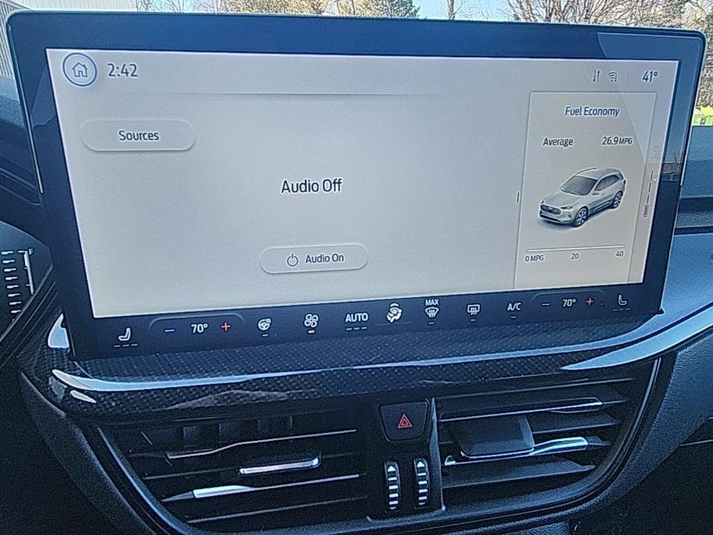 Certified 2023 Ford Escape ST-Line Select w/ Tech Pack #1 image 16