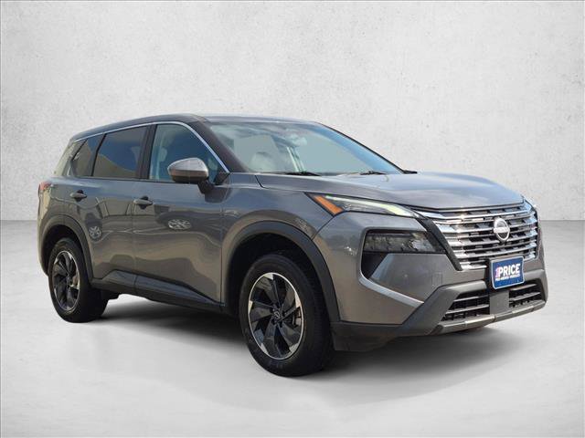 Used 2024 Nissan Rogue SV AWD/4WD image 3