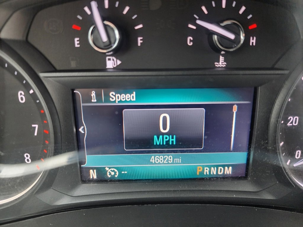 Used 2021 Buick Encore Preferred image 30