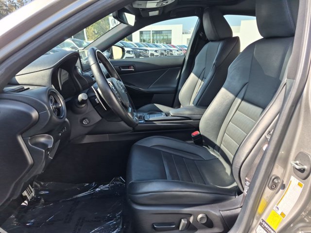 Used 2023 Lexus IS 350 F Sport w/ Navigation Package RWD image 17