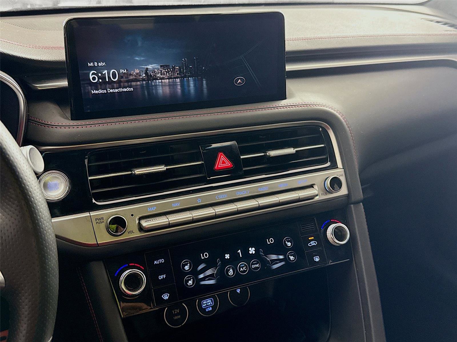 Used 2025 Genesis G70 3.3T Advanced w/ Sport Prestige Package image 7