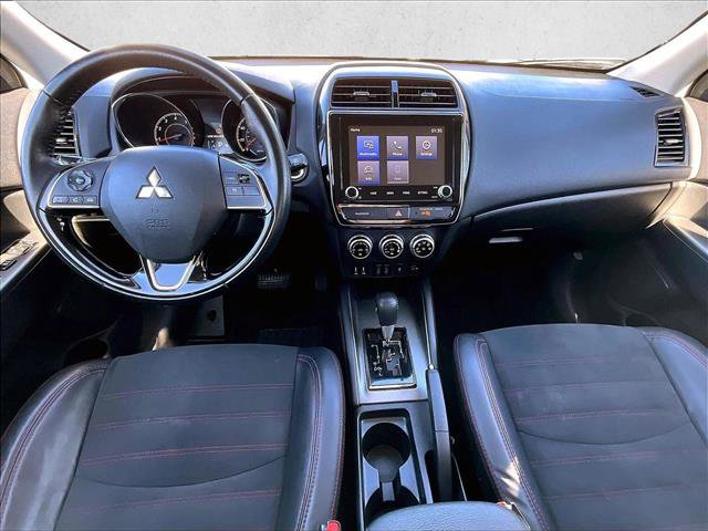 Used 2022 Mitsubishi Outlander Sport SE image 16