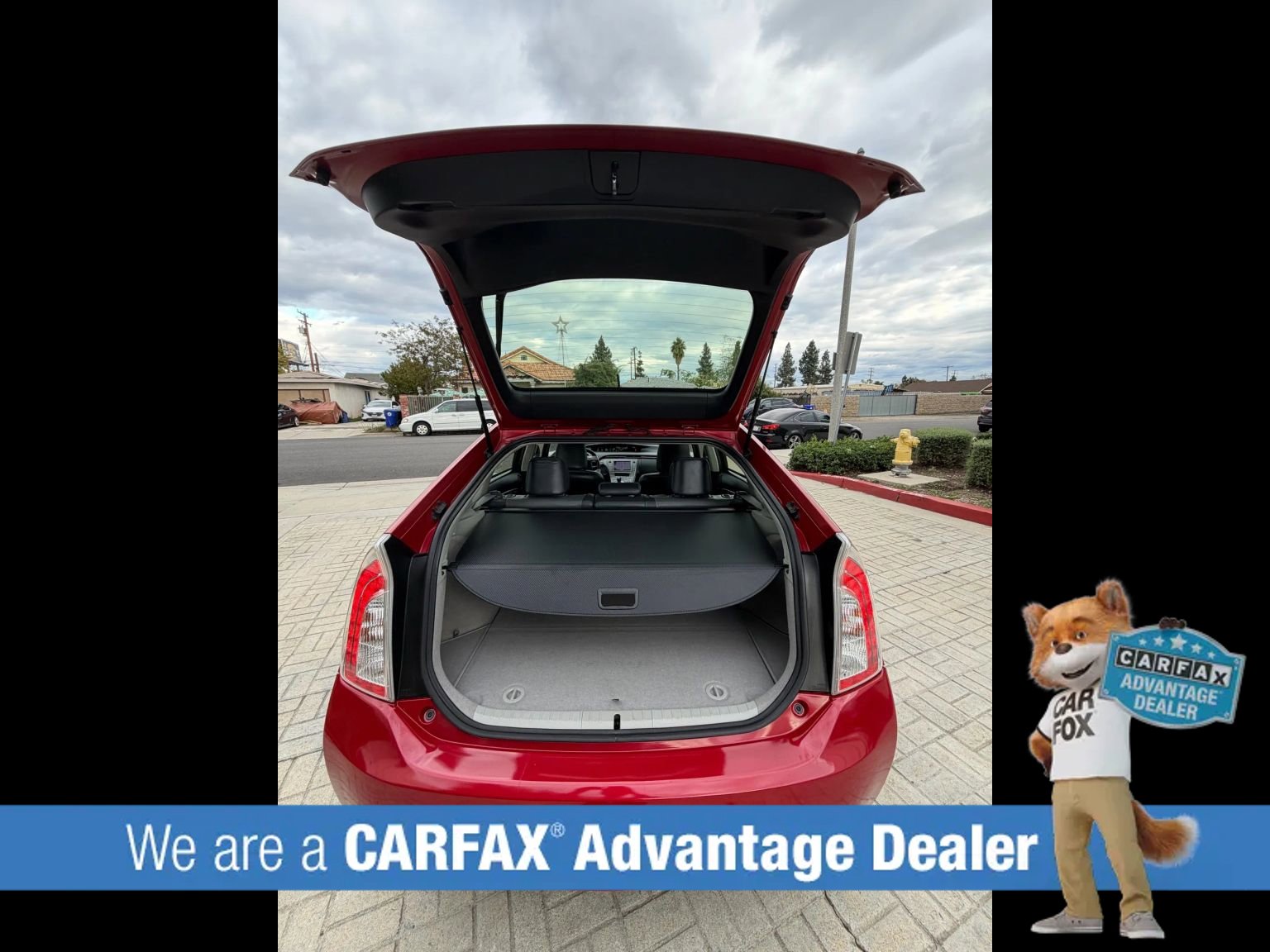 Used 2012 Toyota Prius Five w/ Advanced Technology Pkg image 38