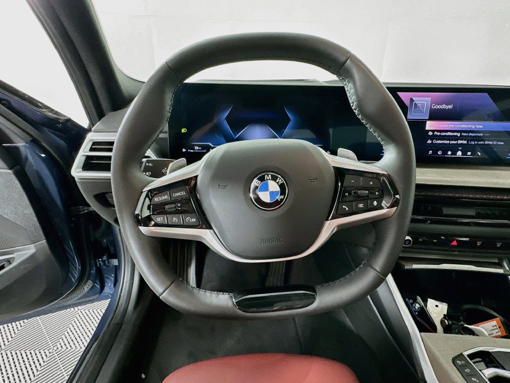 Used 2025 BMW 330i xDrive Sedan w/ Premium Package AWD/4WD image 16