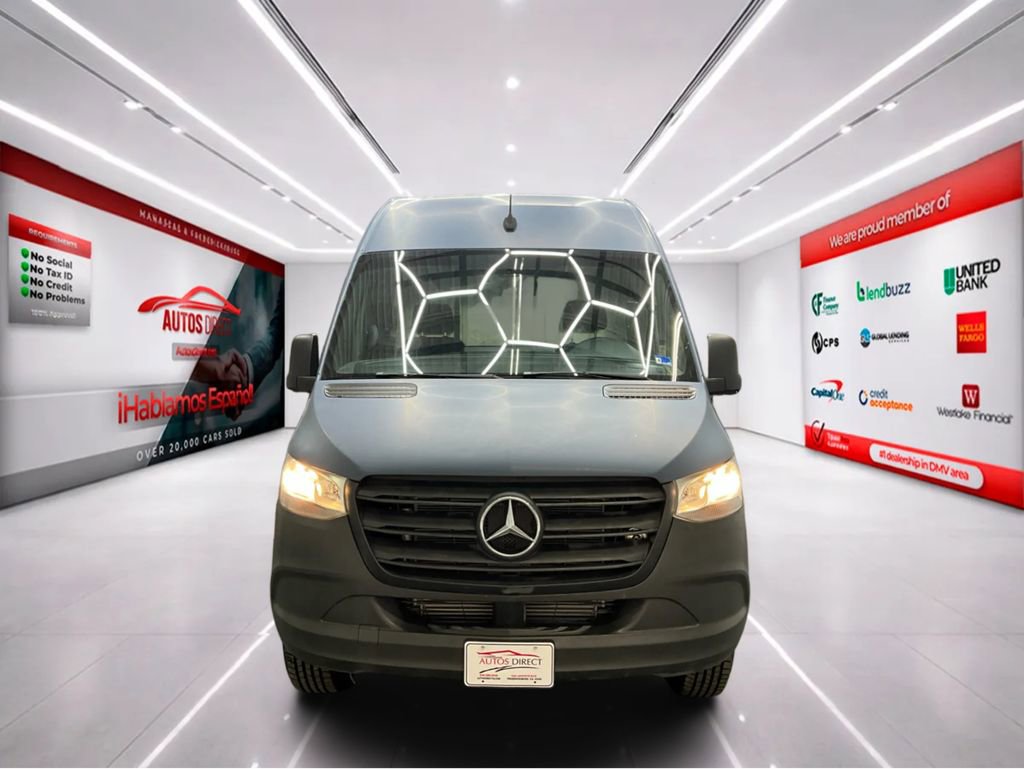 Used 2019 Mercedes-Benz Sprinter 170 image 2