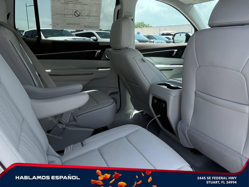 New 2026 Buick Enclave Avenir w/ Super Cruise Package AWD/4WD image 19