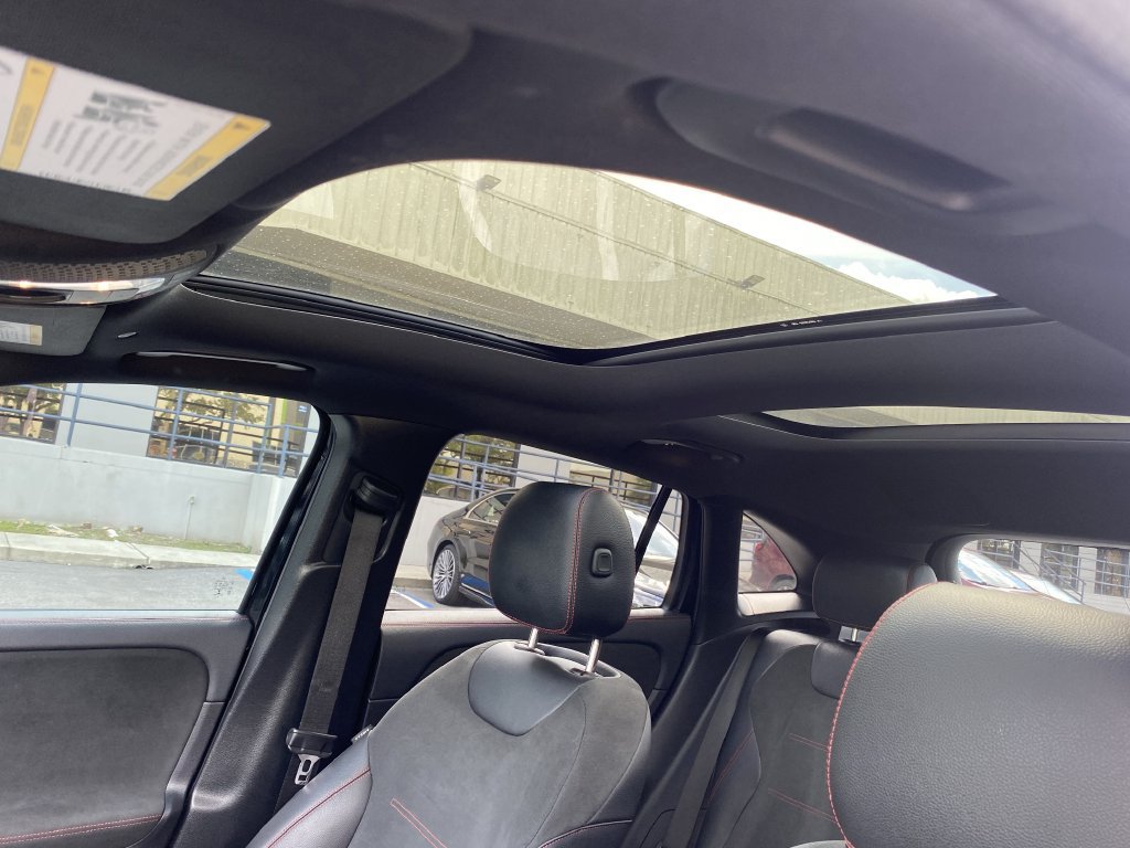 Certified 2021 Mercedes-Benz GLA 250 4MATIC w/ Premium Package image 16
