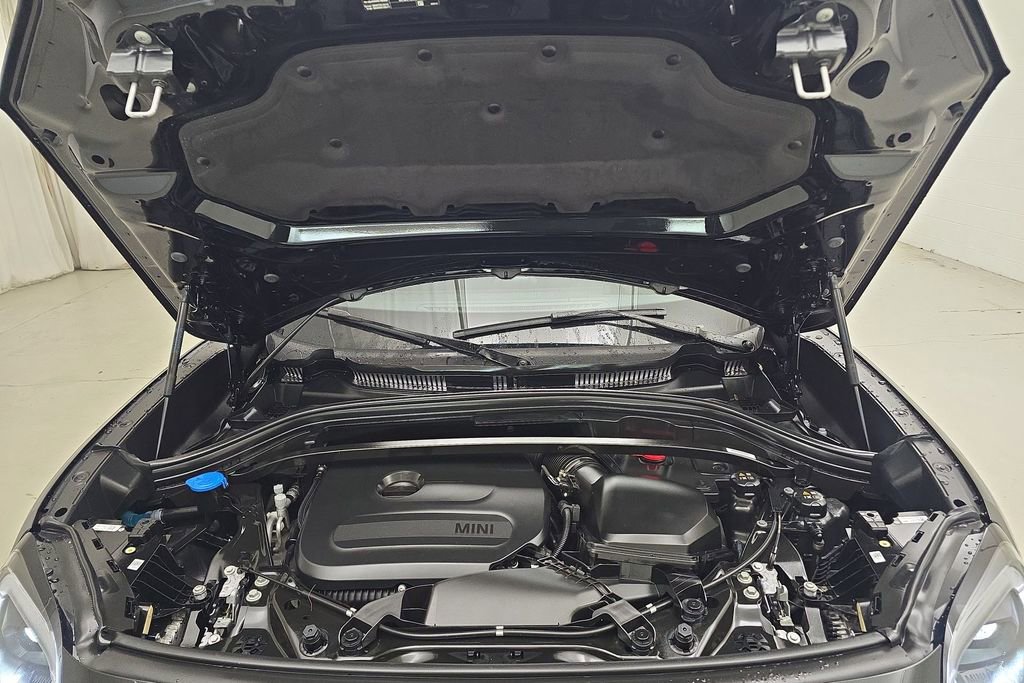 Certified 2025 MINI Cooper Countryman John Cooper Works w/ Comfort Package Max image 32