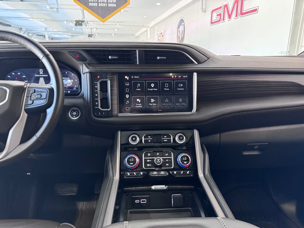 Certified 2024 GMC Yukon Denali AWD/4WD image 22