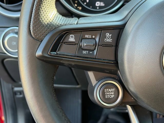 Used 2023 Alfa Romeo Giulia Ti image 21