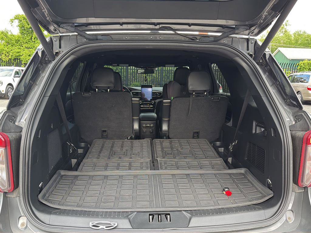 Used 2024 Ford Explorer ST w/ Equipment Group 401A AWD/4WD image 9