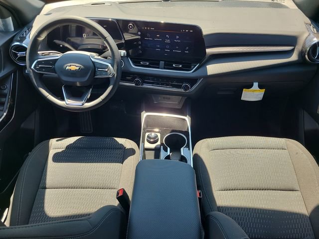 New 2026 Chevrolet Equinox LT w/ Safety and Technology Package FWD image 12