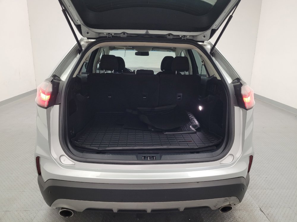 Used 2019 Ford Edge SEL FWD image 29